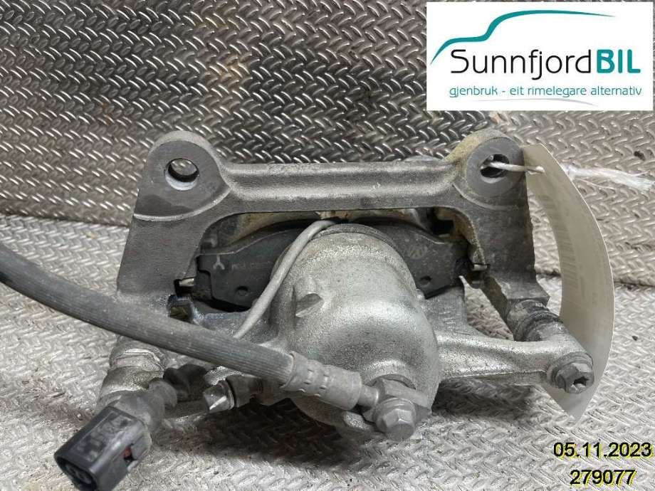 Bremsecaliper høyre foran til Škoda Octavia 2020-->> (Type IV)  (8V0615124D|8V0615124A|)