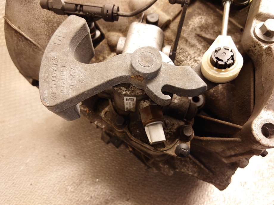 Girkasse manuell 6-trinn til Volvo V60 2010-2013 (Type I, Fase 1)  (VOLVO|36051127||BG9R-7002-JCD)