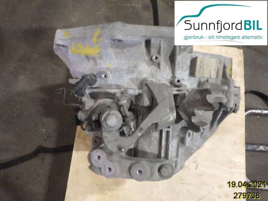 Girkasse manuell 6-trinn til Opel Insignia A 2009-2014  (OPEL|95518589;MYJ|55568685|)