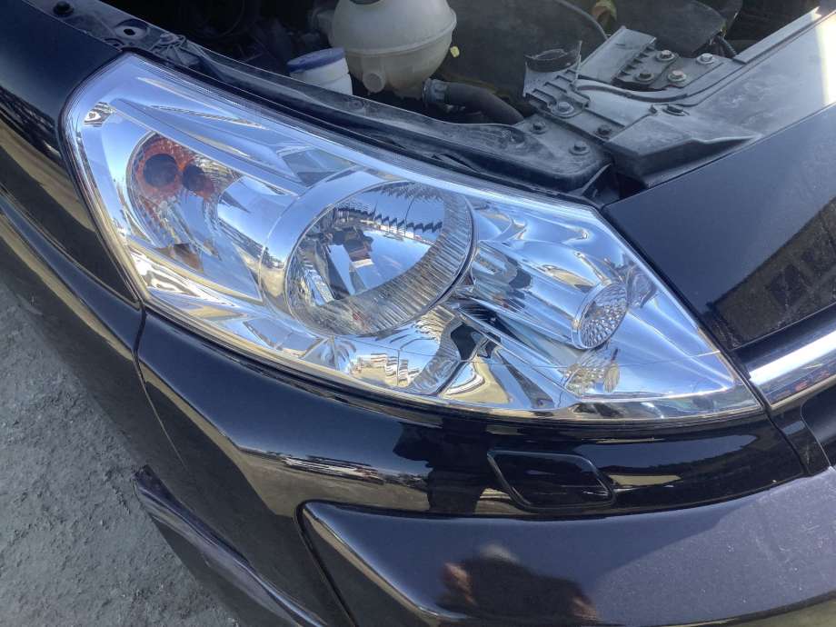 Frontlykt høyre halogen til Toyota Proace, 2013-2016 (Type I)  (TOYOTA|89902604)