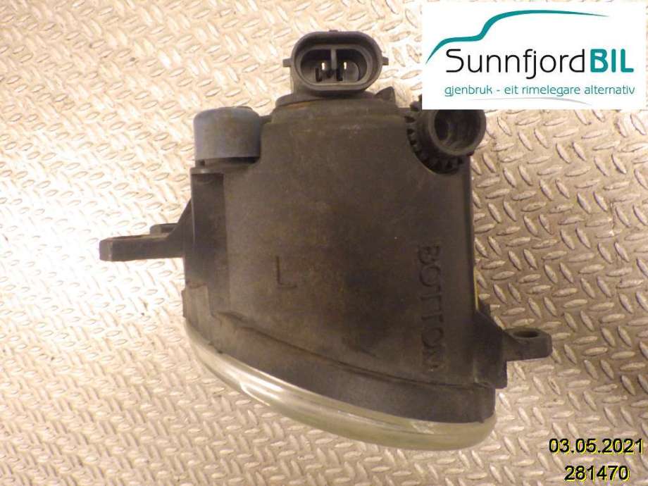 Tåkelykt venstre foran til Toyota RAV4 2006-2009 (Type III, Fase 1) (TOYOTA|812200D040|)