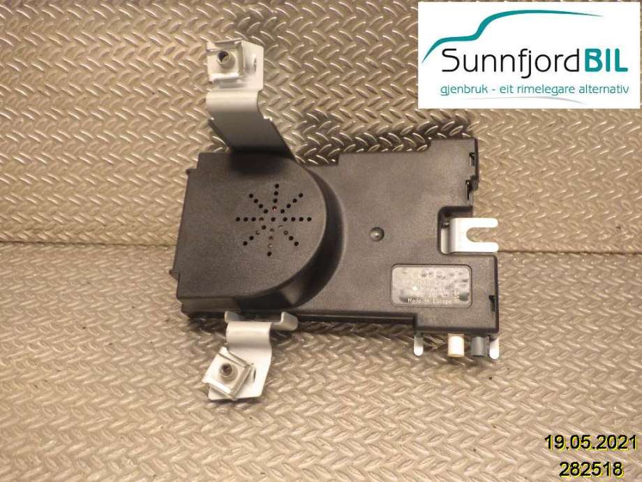 Antenne forsterker til Audi A3 2003-2008 (Type II, Fase 1)  (AUDI|8P4035225D||8P4 035 225 D)