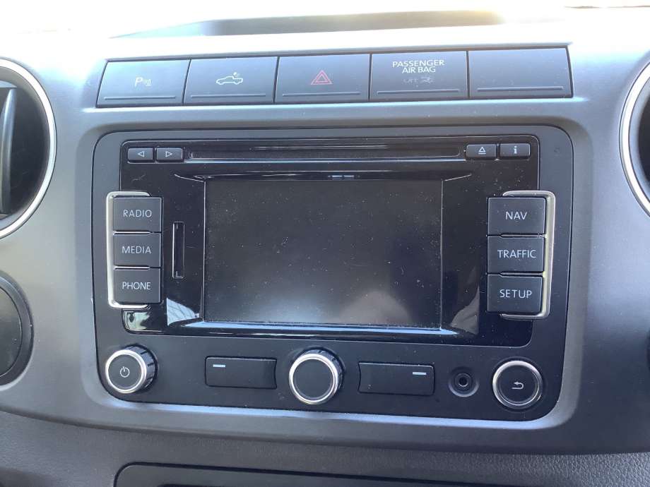 Bilstereo navigasjon til VW Amarok, 2010-2016 (Type I, Fase 1)  (VOLKSWAGEN|3C0035279N)