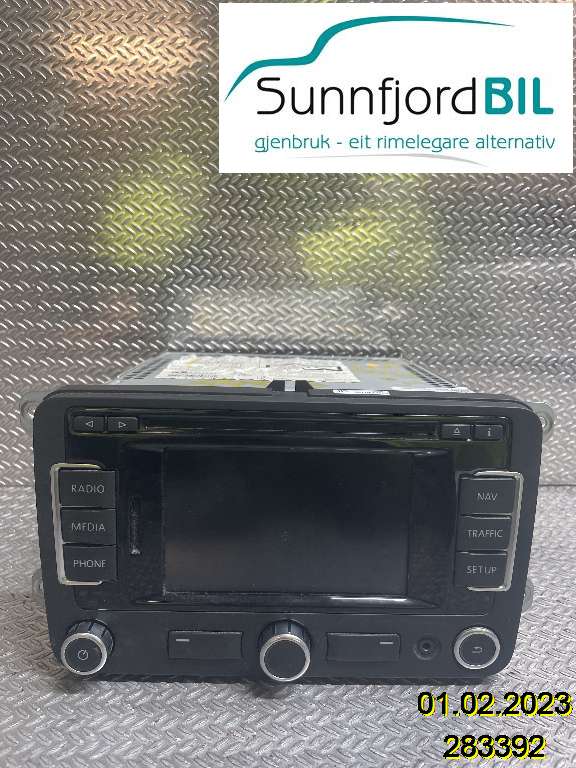 Bilstereo navigasjon til VW Amarok 2010-2016 (Type I, Fase 1)  (VOLKSWAGEN|3C0035279N|)