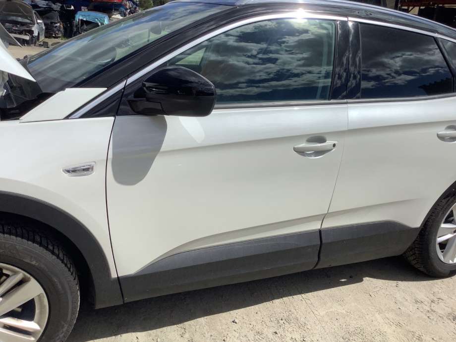 Dør venstre foran til Opel Grandland X, 2017-->>  (YP00119780)