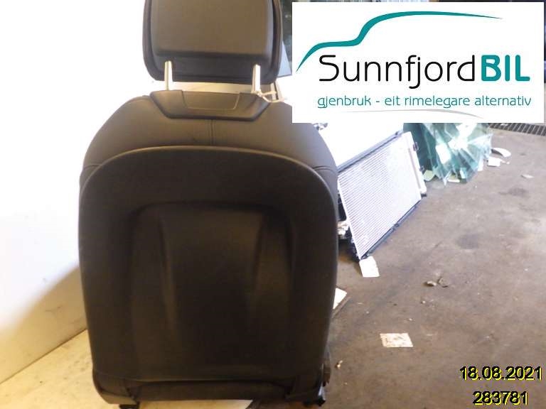 Sete foran høyre til Audi A4, Allroad 2016-->> (Type II) (B9) (B9) (AUDI|)