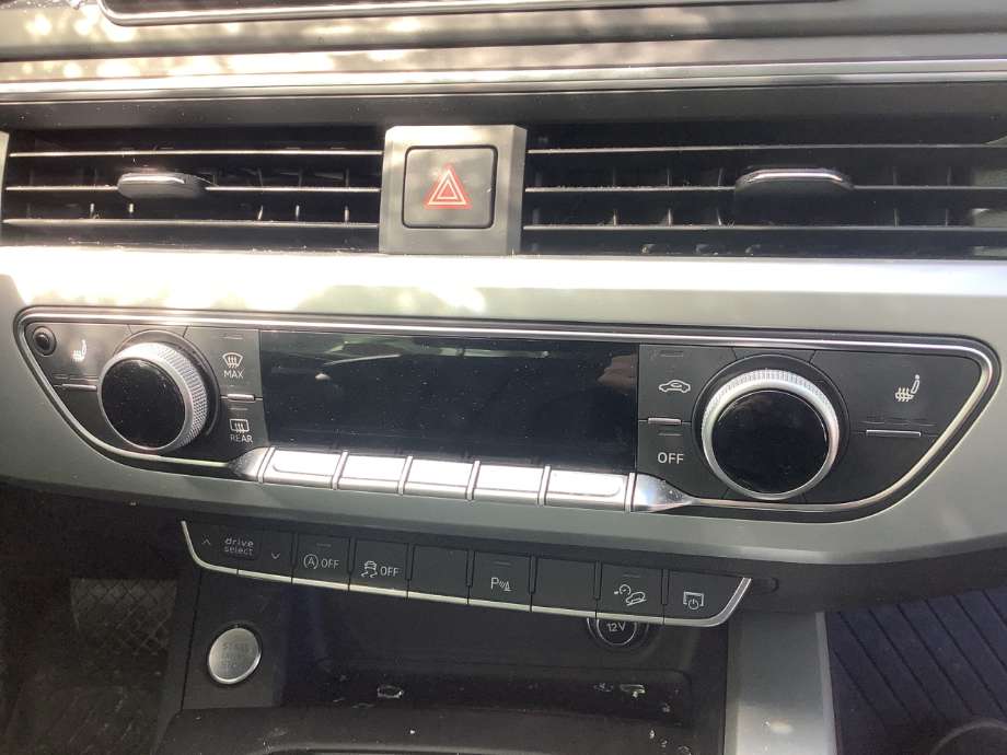 Varmeapparat betjening til Audi A4, Allroad, 2016-->> (Type II) (B9) (B9) (AUDI|8W0820043T)