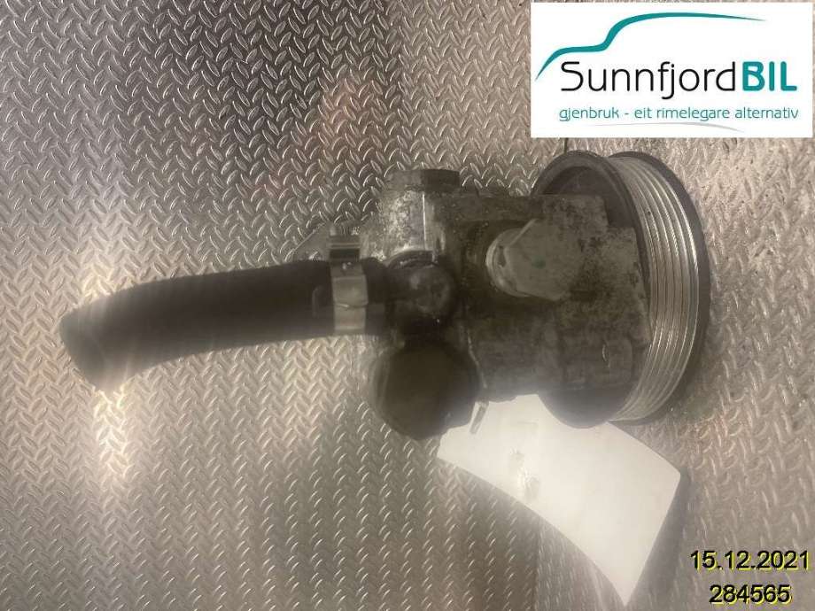 Servo pumpe mekanisk til BMW 5-Serie 2003-2010 (E60/E61) (E60/E61) (BMW||678084804)