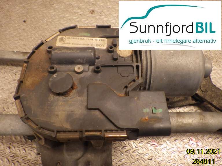Viskermotor frontrute til Škoda Yeti 2009-2013 (Fase 1)  (SKODA|5L1955119A|)