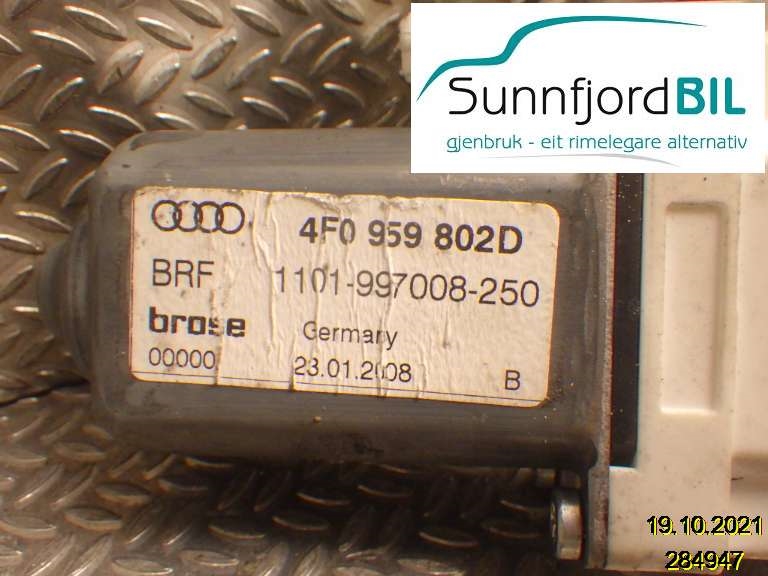 Ruteheis høyre til Audi A6 2008-2011 (Type III, Fase 2) (C6) (C6) (AUDI||977272101)