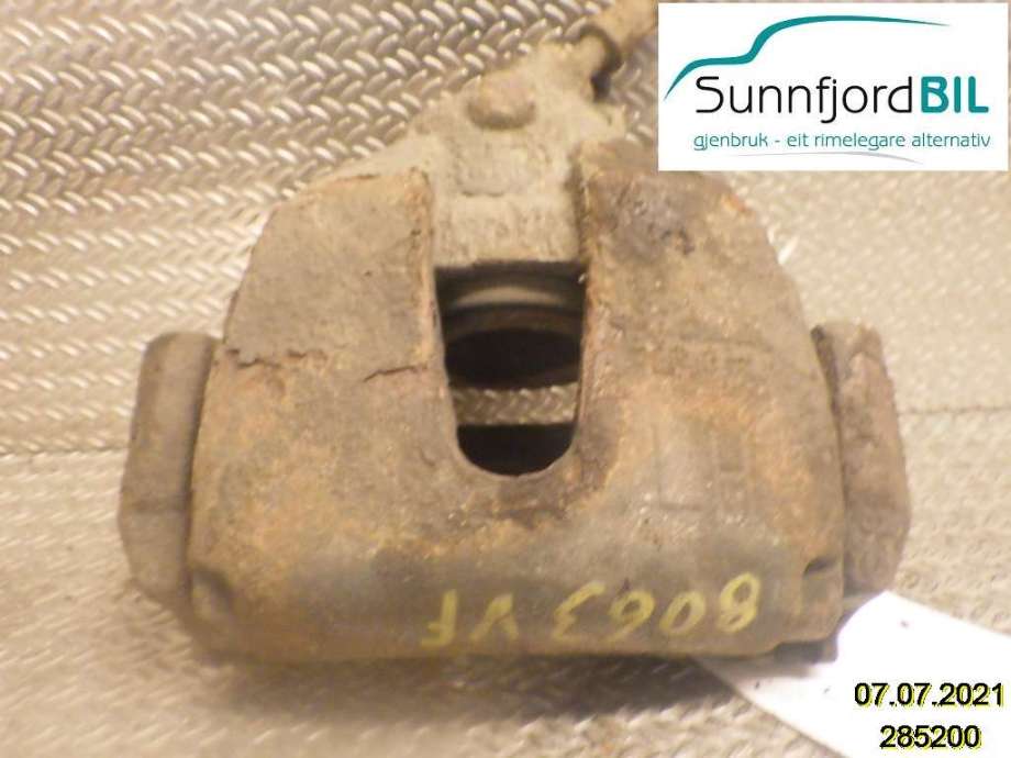Bremsecaliper venstre foran til Volvo V50, 2007-2012 (Fase 2) (VOLVO|)