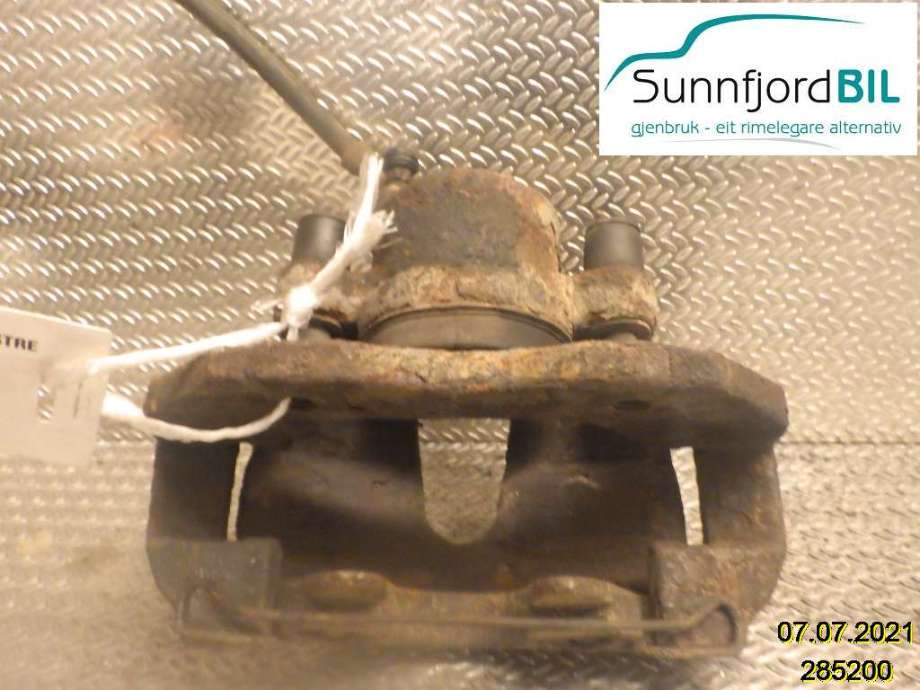 Bremsecaliper venstre foran til Volvo V50 2007-2012 (Fase 2) (VOLVO|)