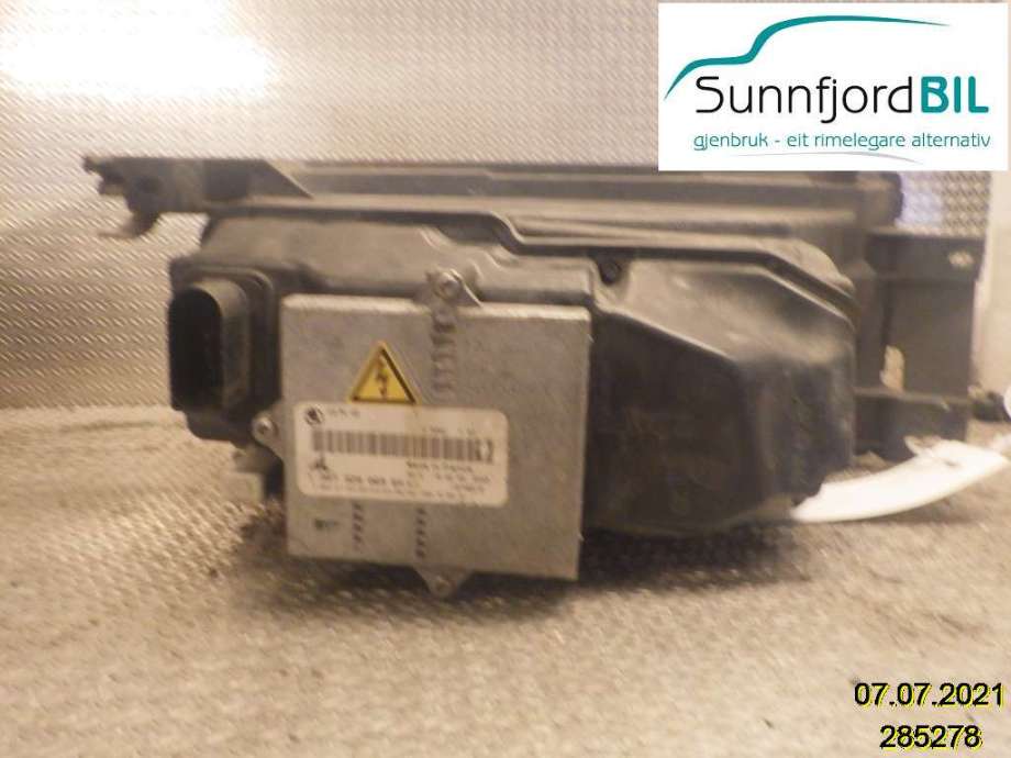 Frontlykt høyre xenon til Škoda Octavia 2000-2004 (Type I, Fase 2)  (SKODA|1U1941016M|1U1 941 018 Q|)