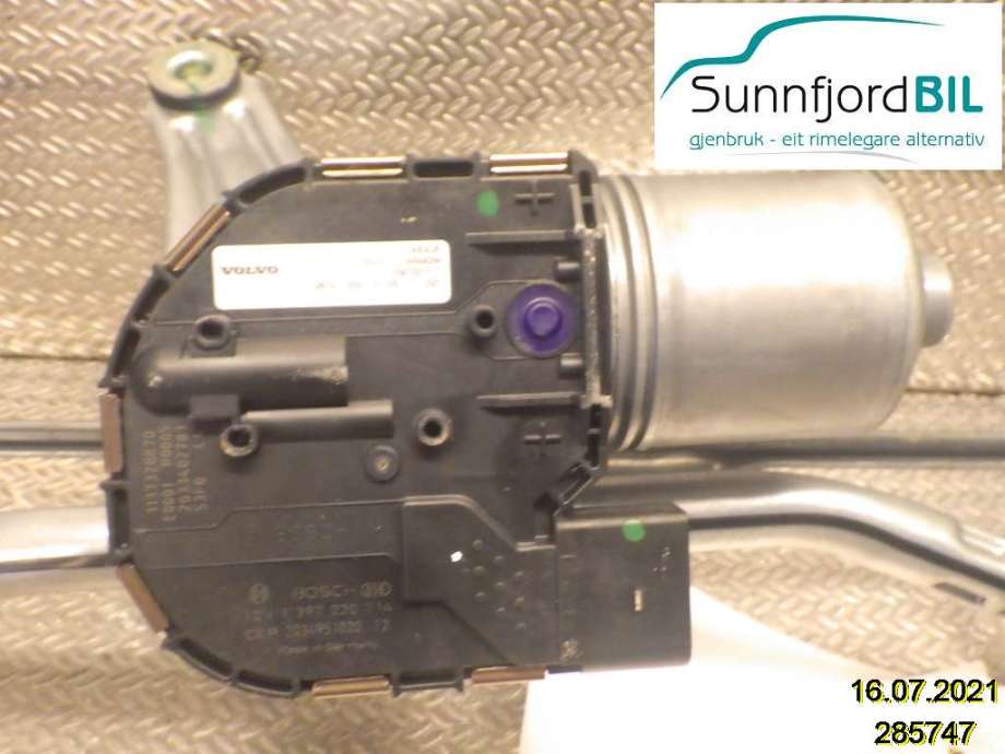 Viskermotor frontrute til Volvo V90 / V90 CC / S90, 2016-->>  (3397021717)
