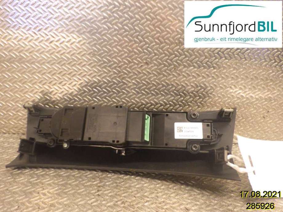 Bilstereo diverse til Volvo V90 / V90 CC / S90 2016-->>  (P31398845|)