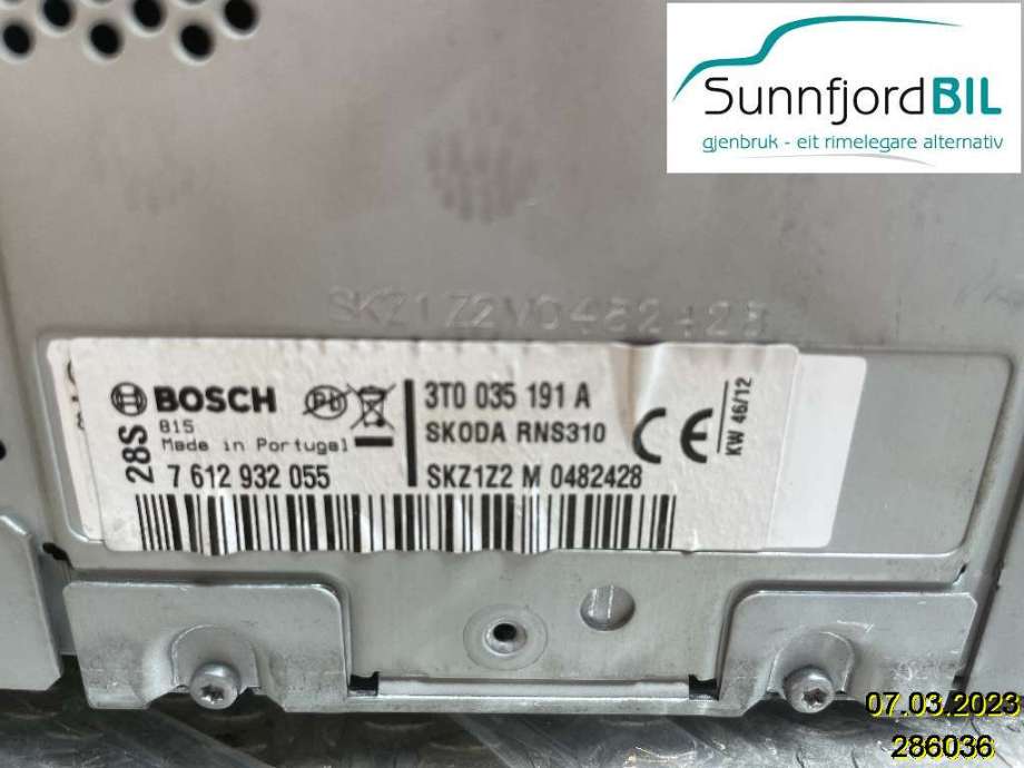 Bilstereo til Škoda Superb 2008-2015 (Type II)  (SKODA|3T0035191A|)