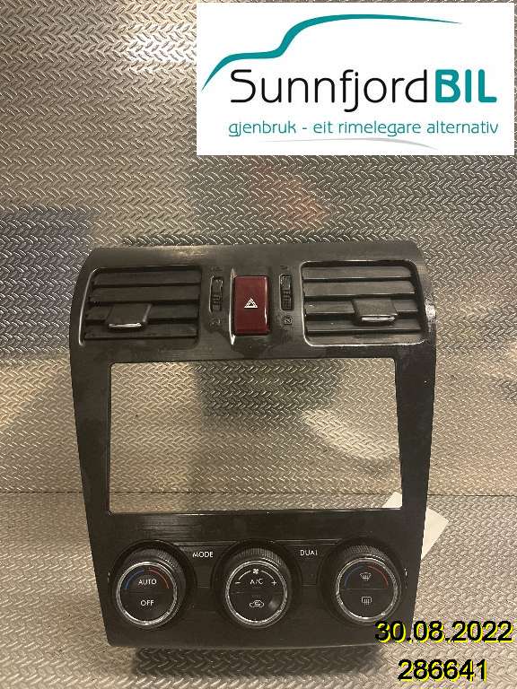 Varmeapparat betjening til Subaru XV 2012-2017 (Type I)  (SUBARU|72311FJ040|)