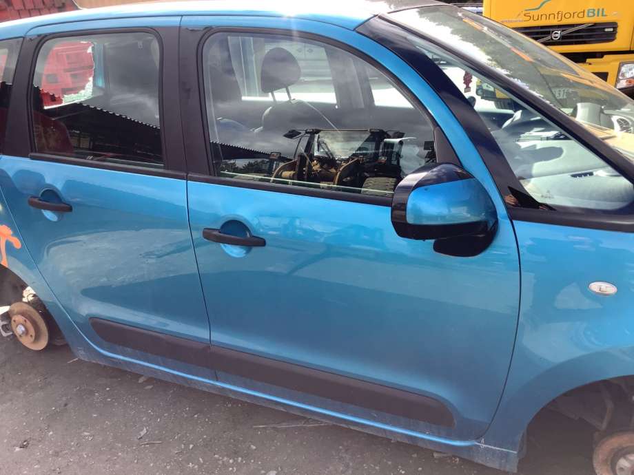 Dør høyre foran til Citroën C3, Picasso, 2009-2017  (CITROEN|9004 AW)