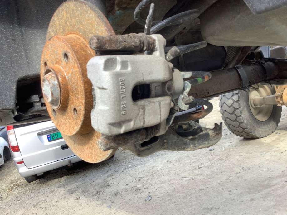 Bremsecaliper venstre bak til Citroën C3, Picasso, 2009-2017  (CITROEN|)
