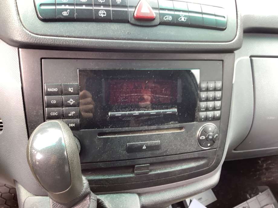Bilstereo til Mercedes Vito/Viano, 2004-2010 (Fase 1) (W639) (W639) (MERCEDES|A 169 870 06 89)