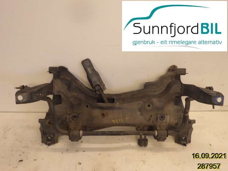 Travers foran hoved til Suzuki Vitara, 2015-->> (Type IV)  (SUZUKI|4581061M01)
