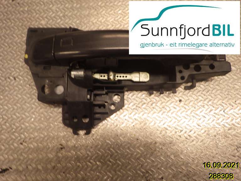 Dørhåndtak utv høyre foran til Audi Q5 2008-2012 (Type I, Fase 1)  (AUDI|8T02837886A|)