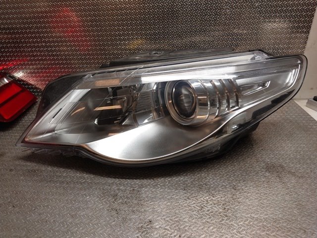 Frontlykt venstre halogen til VW CC 2008-2012 (PASSAT CC) (PASSAT CC) (VOLKSWAGEN|3C8 941 753 C||3C8 941 751 C)