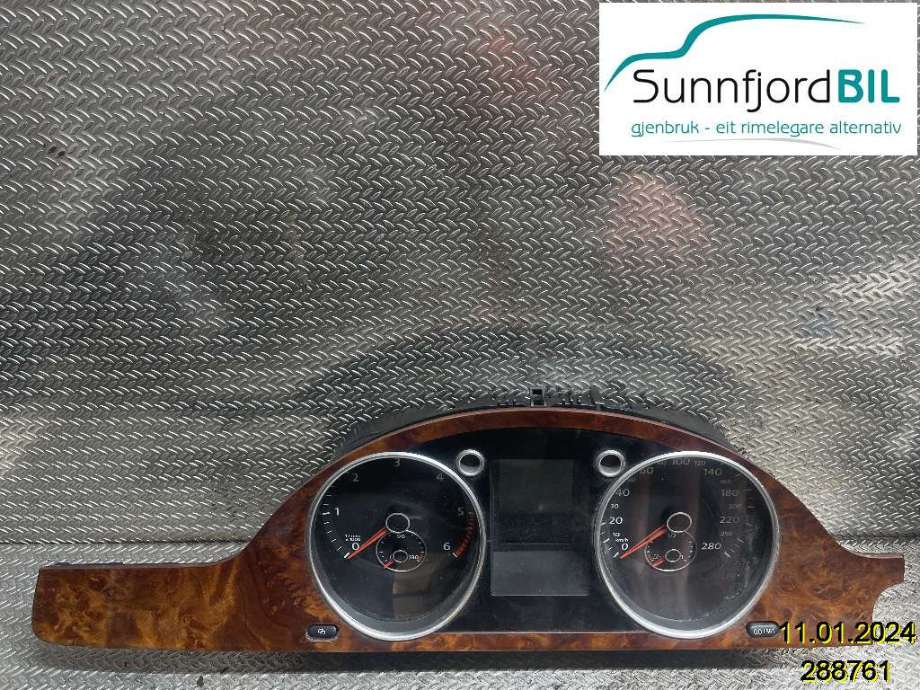 Instrumentpanel til VW CC 2008-2012 (PASSAT CC) (PASSAT CC) (VOLKSWAGEN|3C8920870C|)