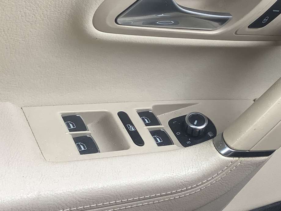 Bryter ruteheis til VW CC, 2008-2012 (PASSAT CC) (PASSAT CC) (VOLKSWAGEN|3C8959857)