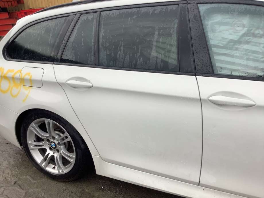 Dør høyre bak til BMW 5-Serie, 2010-2017 (F10/F11) (F10/F11) (BMW|)
