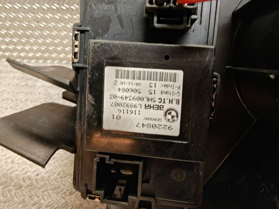 Varmeapparat motor til BMW 5-Serie 2010-2017 (F10/F11) (F10/F11) (BMW|64 11 9 242 607|)