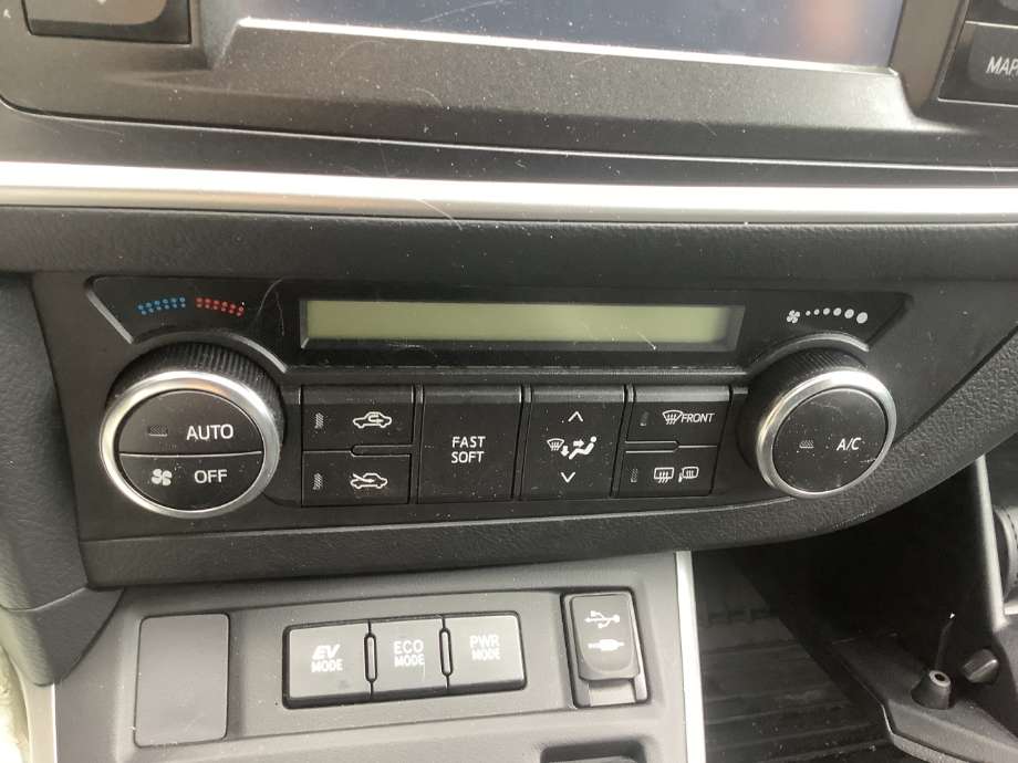 Varmeapparat betjening til Toyota Auris, 2013-2015 (Type II, Fase 1)  (TOYOTA|)