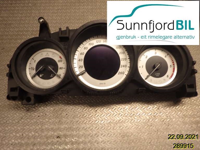 Instrumentpanel til Mercedes C-Klasse, 2011-2014 (Fase 2) (W204) (W204) (MERCEDES|A2049002408)