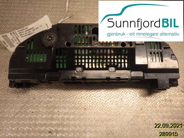 Instrumentpanel til Mercedes C-Klasse 2011-2014 (Fase 2) (W204) (W204) (MERCEDES|A2049002408|)