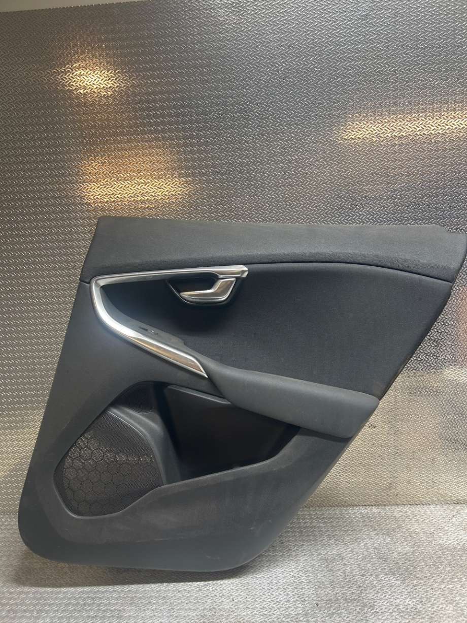 Dørtrekk høyre til Volvo V40 2012-2019  (VOLVO|)