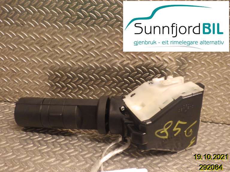 Bryter blink til Nissan Qashqai 2007-2010 (Type I, Fase 1) (NISSAN|)