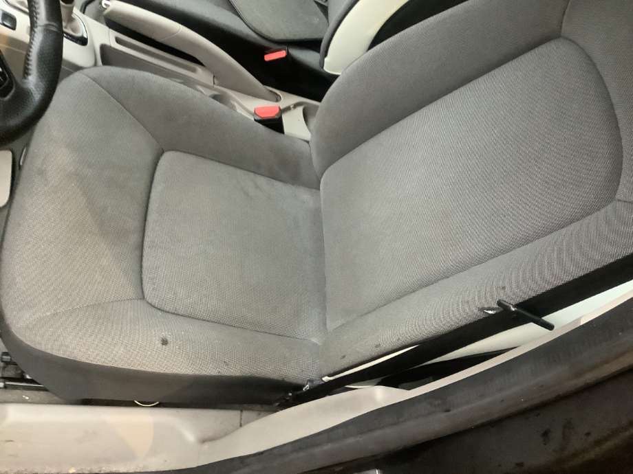 Sete foran venstre til Renault Zoe, 2013-2019 (Fase 1)  (RENAULT|)