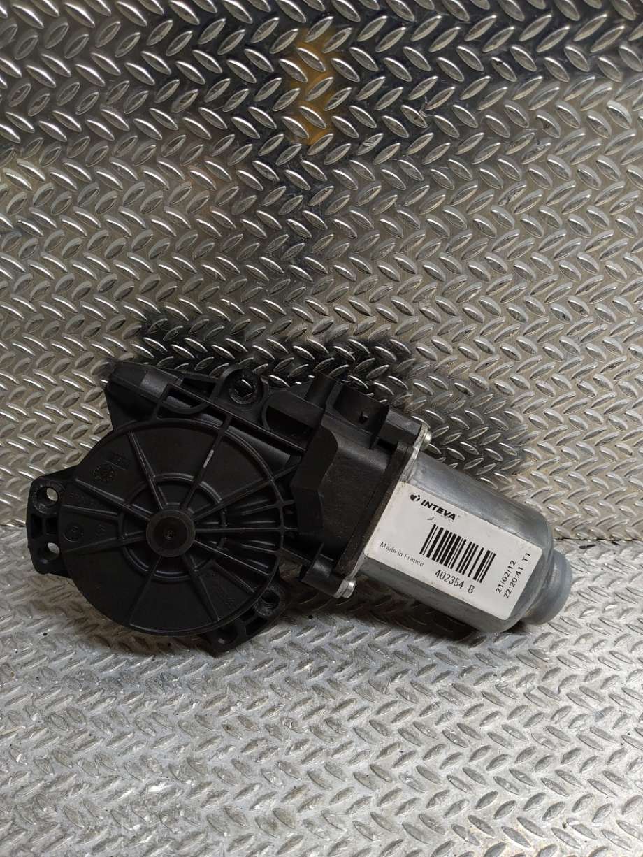 Ruteheis venstre til Hyundai Ix35, 2010-2015  (HYUNDAI|834502S000)