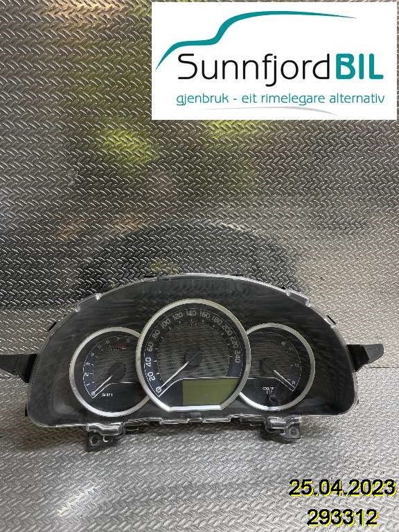 Instrumentpanel til Toyota Auris 2013-2015 (Type II, Fase 1) (TOYOTA|838000ZU20|MB1575508235)