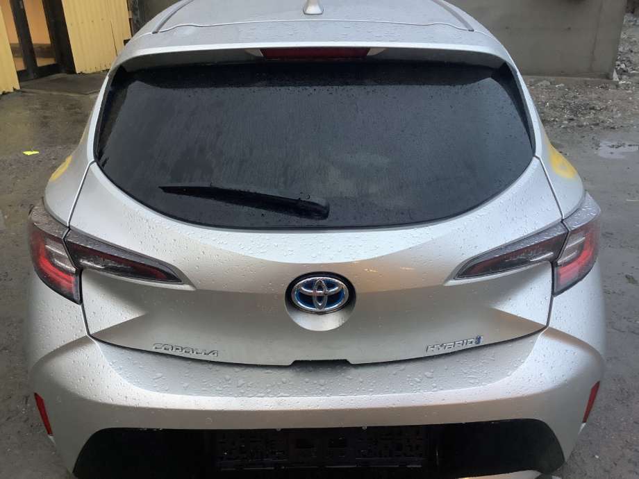 Bakluke combi til Toyota Corolla, 2019-->>  (TOYOTA|6700502610)