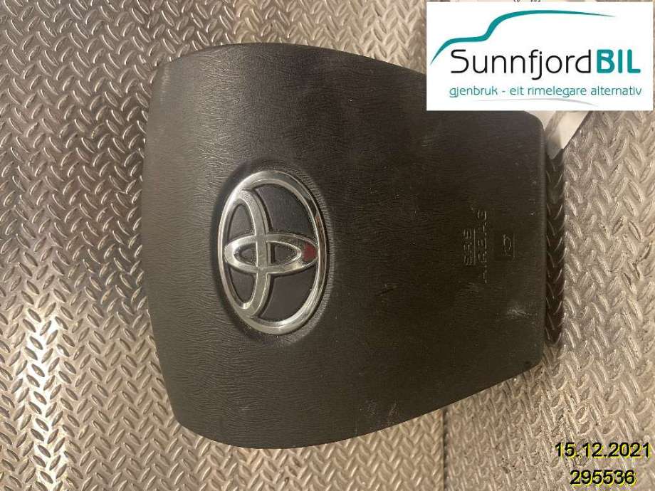 Airbag rattpute til Toyota Prius +7, 2012-2020 (Type III) (stasjonsvogn) (stasjonsvogn) (TOYOTA|4513047100C0)