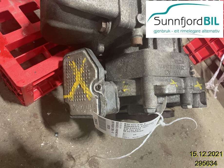 Kardang klokke bak til VW Passat 2005-2010 (B6) (B6) (VOLKSWAGEN|01Z 525 010 K|)