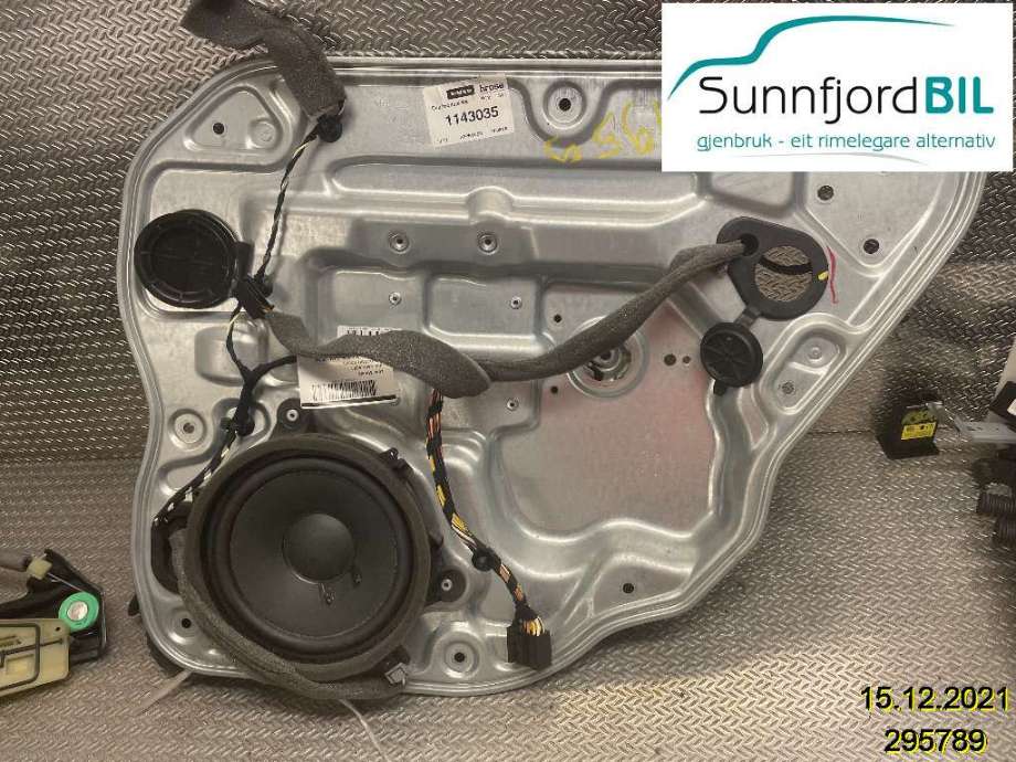 Ruteheis til Volvo V50, 2004-2007 (Fase 1)  (VOLVO|1143035)