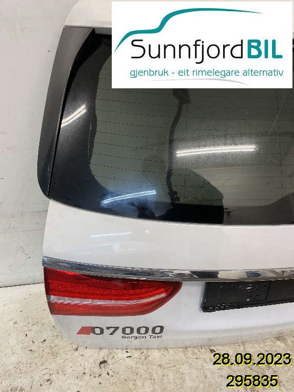 Baklykt venstre indre til Mercedes E-Klasse 2016-2023 (W213) (W213) (MERCEDES|A2139069500|)