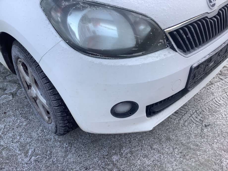 Støtfanger foran til Škoda Citigo 2012-2019 (SKODA|1ST 807 221 A|1ST 807 221 G|)