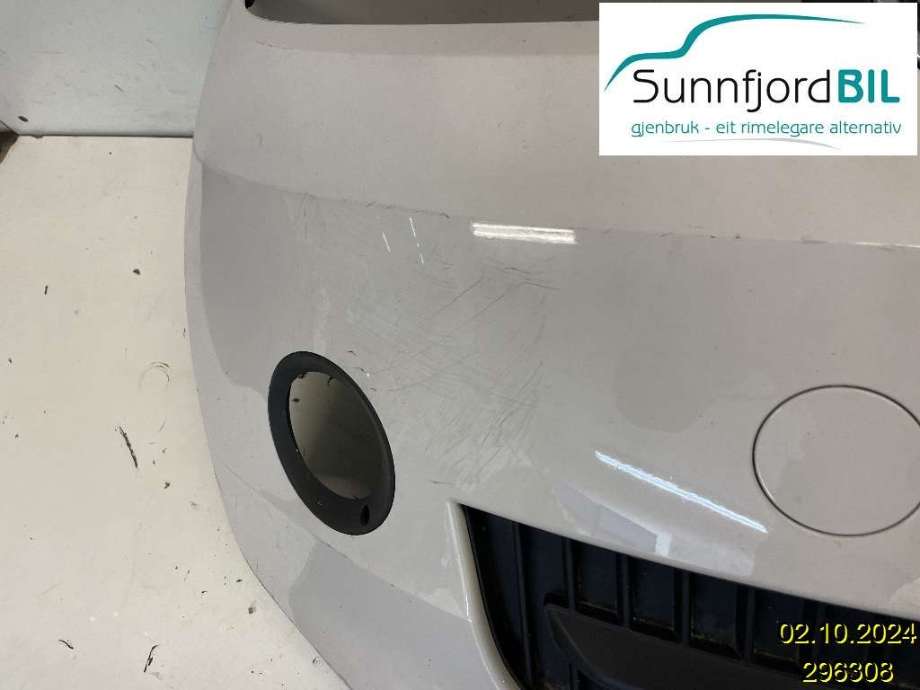 Støtfanger foran til Škoda Citigo 2012-2019 (SKODA|1ST 807 221 A|1ST 807 221 G|)