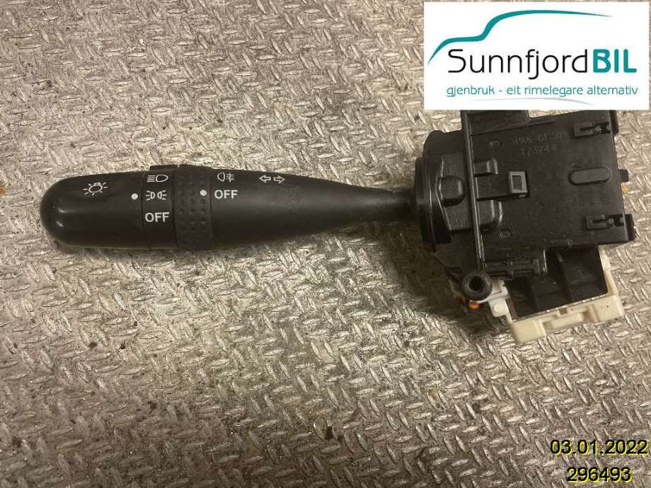 Bryter blink til Suzuki SX4, 2009-2013 (Type I, Fase 2)  (SUZUKI|)
