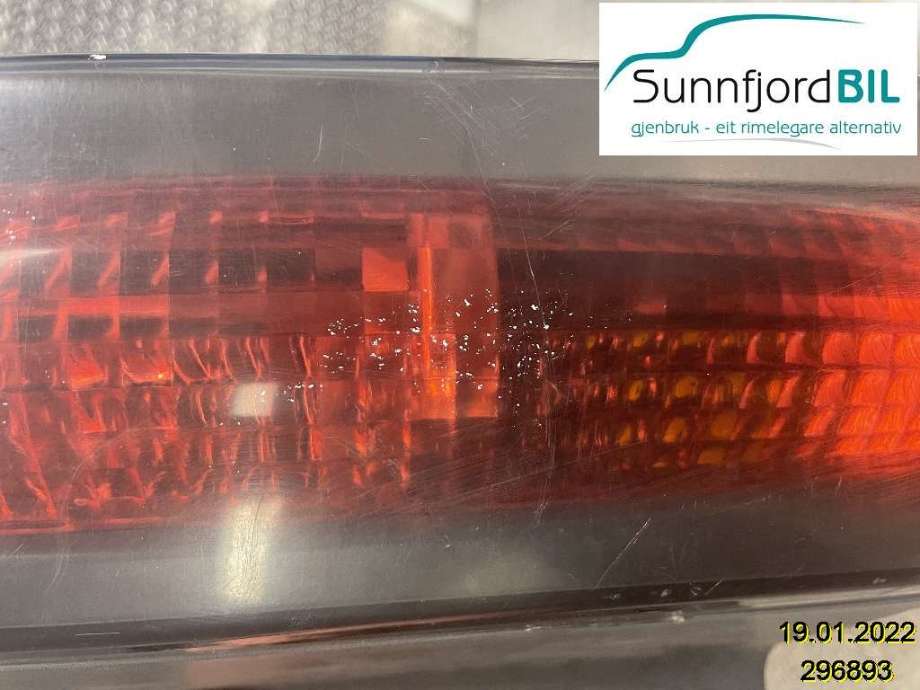 Baklykt høyre til Nissan Primastar 2001-2006  (NISSAN|2655000QAL|)