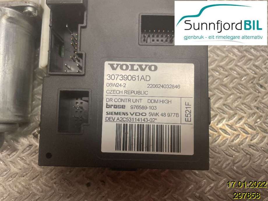Ruteheis venstre til Volvo V50 2004-2007 (Fase 1) (VOLVO|30739061AD|)