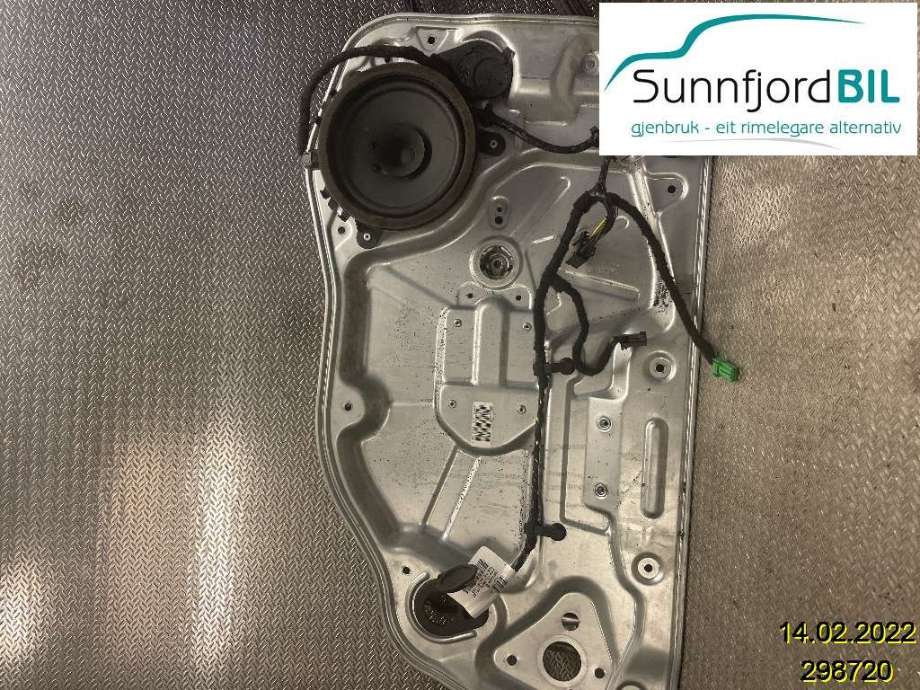 Ruteheis til Volvo V50 2007-2012 (Fase 2) (VOLVO|)
